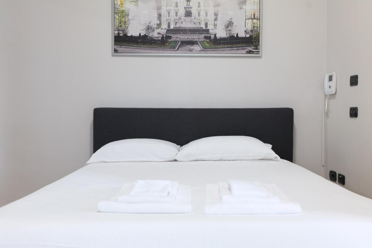 Prestige Boutique Homes - Duomo 2 Milan Exterior photo